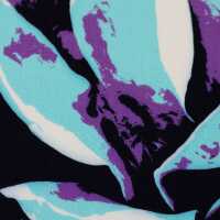 Distorted Blooms by Thorsten Berger Viskose Webware, blau