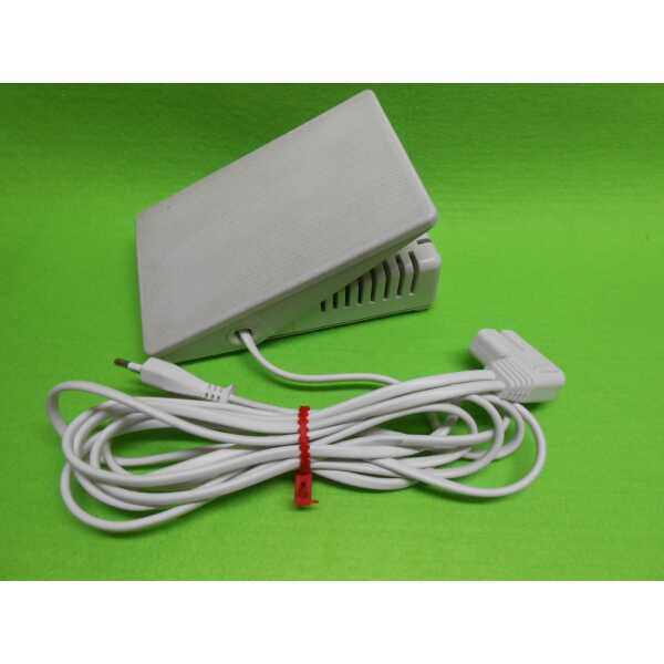 PFAFF Anlasser mit Winkelstecker AW 0251 gebr.