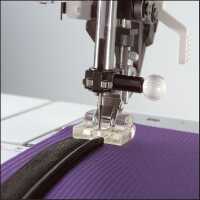 Nahtverdeckter Reißverschlussfuß für PFAFF